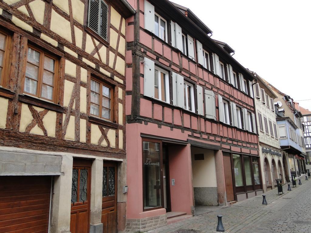 Le Loft A La Couronne Centre Ville De Barr Exterior photo